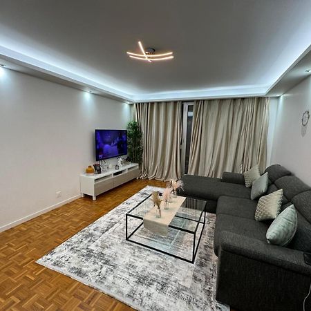 Appartement - La Defense พูโต ภายนอก รูปภาพ